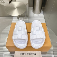 Louis Vuitton Slippers